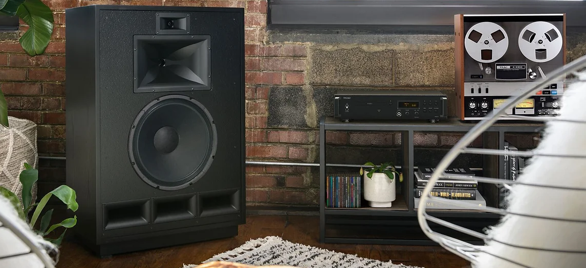 Klipsch HERITAGE / CORNAWALL 展示中